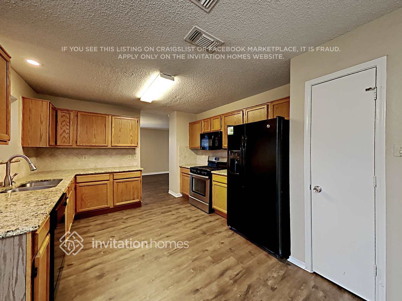 Building Photo - 4951 Shady Oak Trail