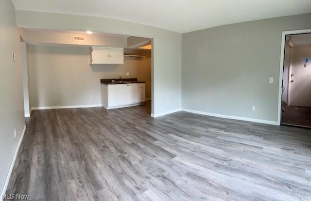 Building Photo - 4225 Middlebranch Ave NE