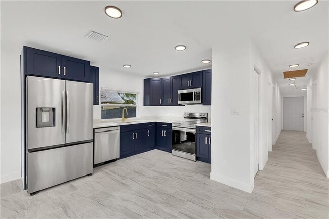 Building Photo - 1121 Illinois Ave