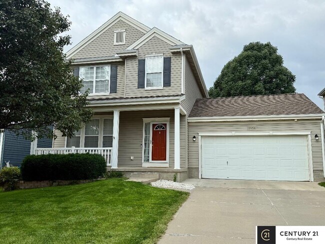 Primary Photo - 7958 N 155th St