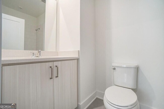 Building Photo - 1829 Gotham Ln NE