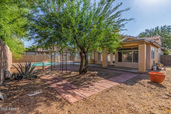 Building Photo - 15213 N 55th Way
