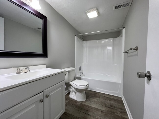 Building Photo - Stockton Apartments- Sharp Lane Community ...