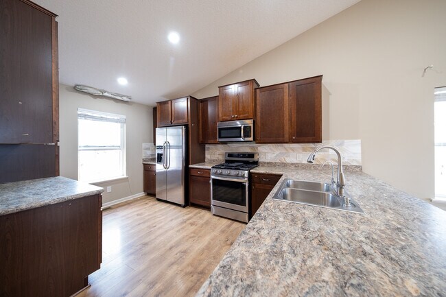 Building Photo - 15222 Emory Ave