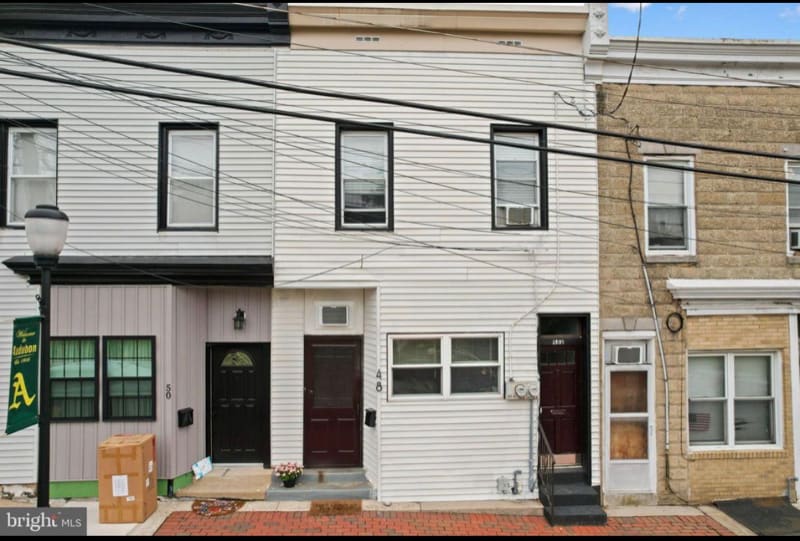 Primary Photo - 48 W Atlantic Ave