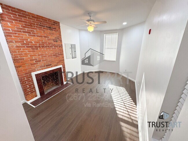 Building Photo - 910 N 41st St