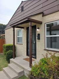 Building Photo - 1928 Rocket Property