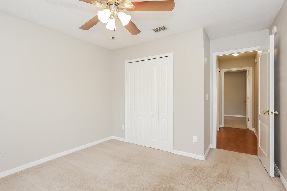 Building Photo - 12860 Ellis Island Dr