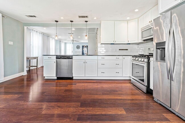 Building Photo - 3827 William Pl