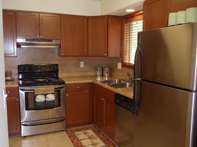 Building Photo - 5979 SE Harmony Rd