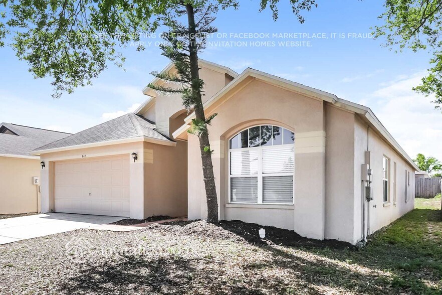 Building Photo - 407 Sand Ridge Dr