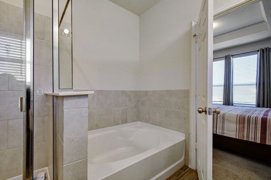 Building Photo - 317 Kotara Cyn