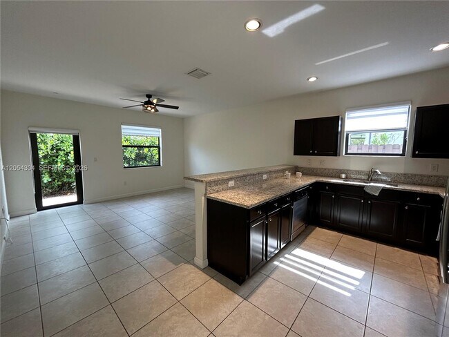 Building Photo - 15180 SW 119th Way