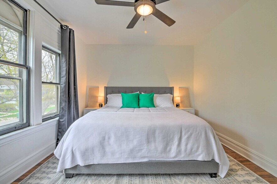 Building Photo - 1129 Augusta St