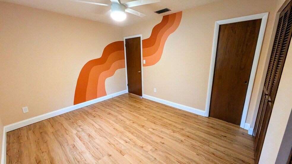 Building Photo - 5014 NW 29th St