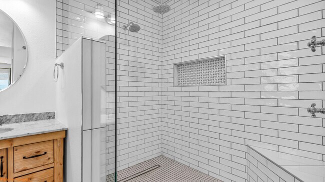 Building Photo - 2574 Windmill Way