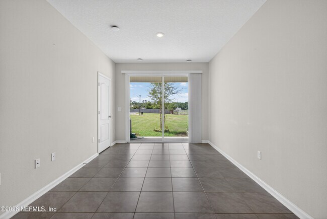 Building Photo - 8210 Larose Rd
