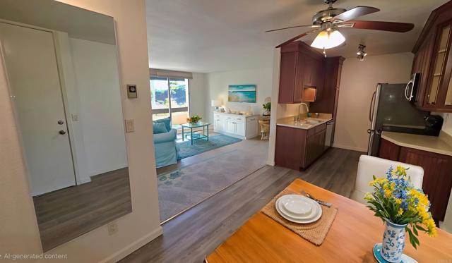 Building Photo - 6455 La Jolla Blvd