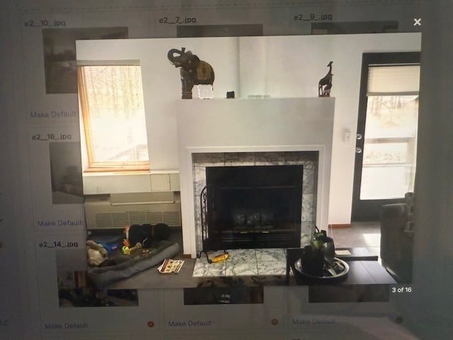 Building Photo - 1047 Danby Rd