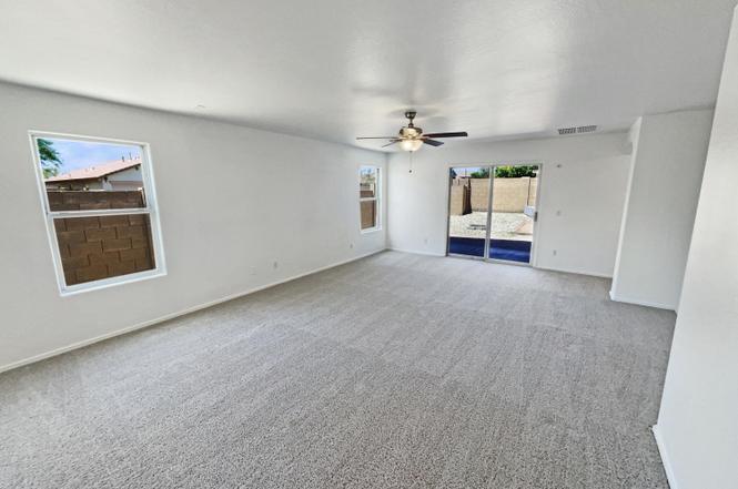 Living Room - 15298 W Adams St