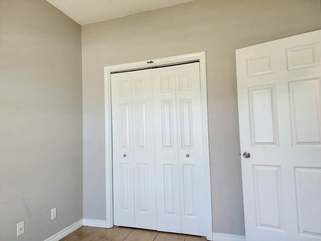 Building Photo - 3/3 available in Audubon Place in Foley