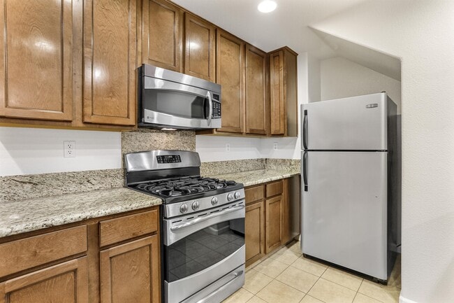 Building Photo - 2189 Beech Cir