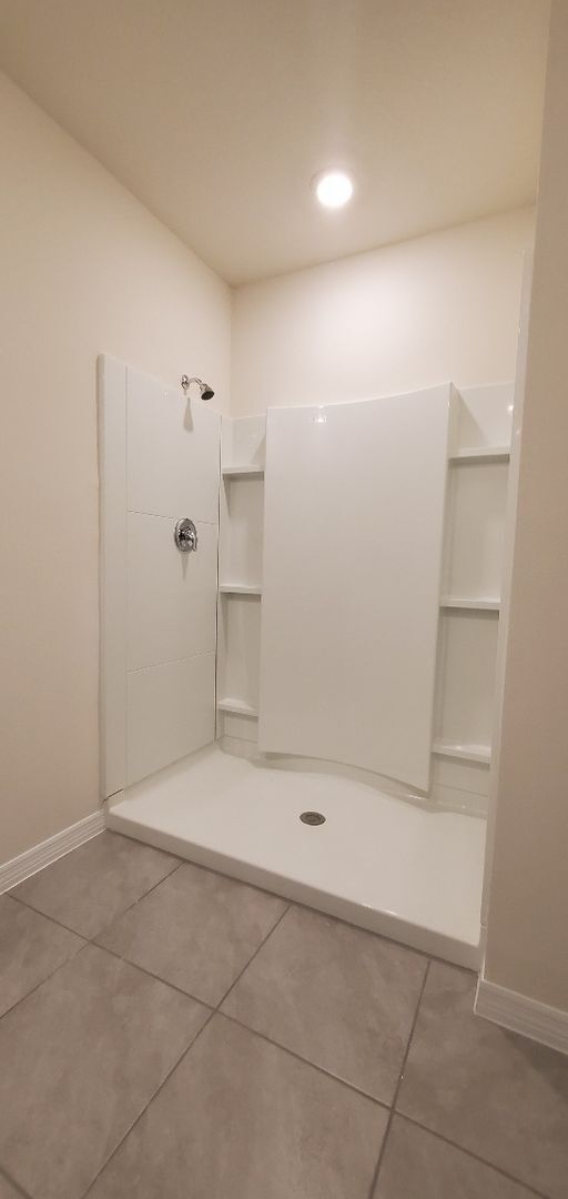 Building Photo - 3-Bedroom, 2.-Bathroom in Squires Grove/Winter Haven