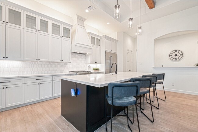 Building Photo - 1703 Madera Oaks Ct