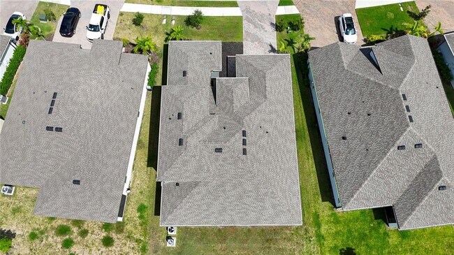 Building Photo - 5559 Trevesta Pl