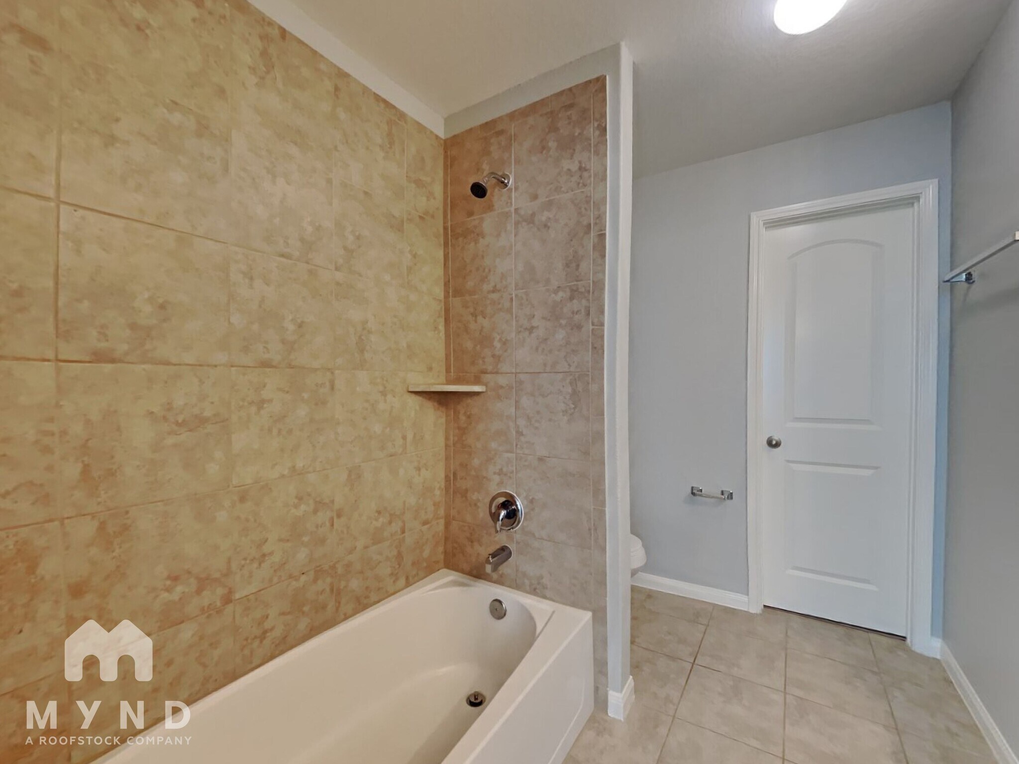 Building Photo - 5622 Rainbow Rd.