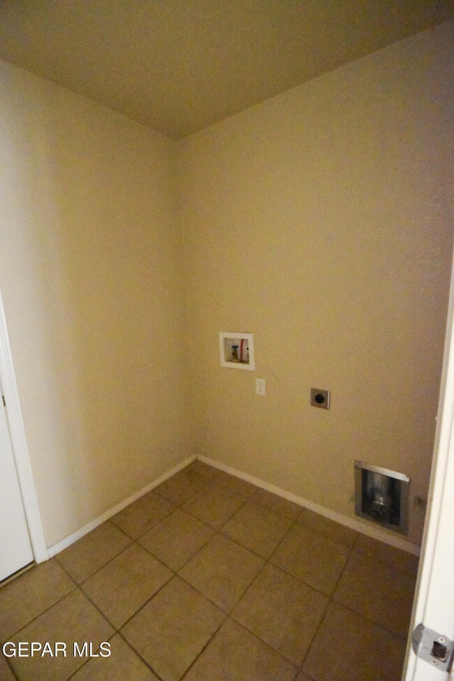 Building Photo - 7313 Brick Dust St