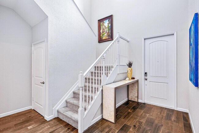 Building Photo - 7075 Limestone Cay Rd