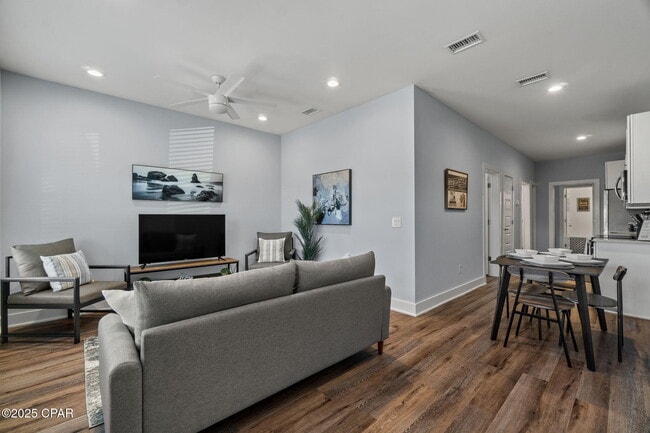 Building Photo - 2911 Sarah Jean Ct