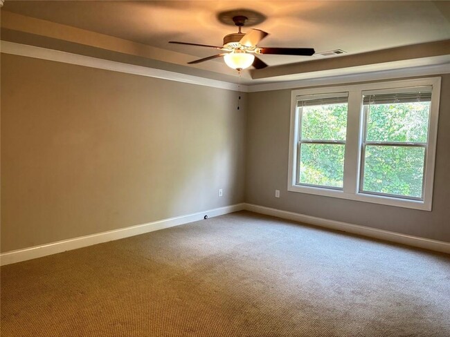 Building Photo - 5800 Arbor Green Cir