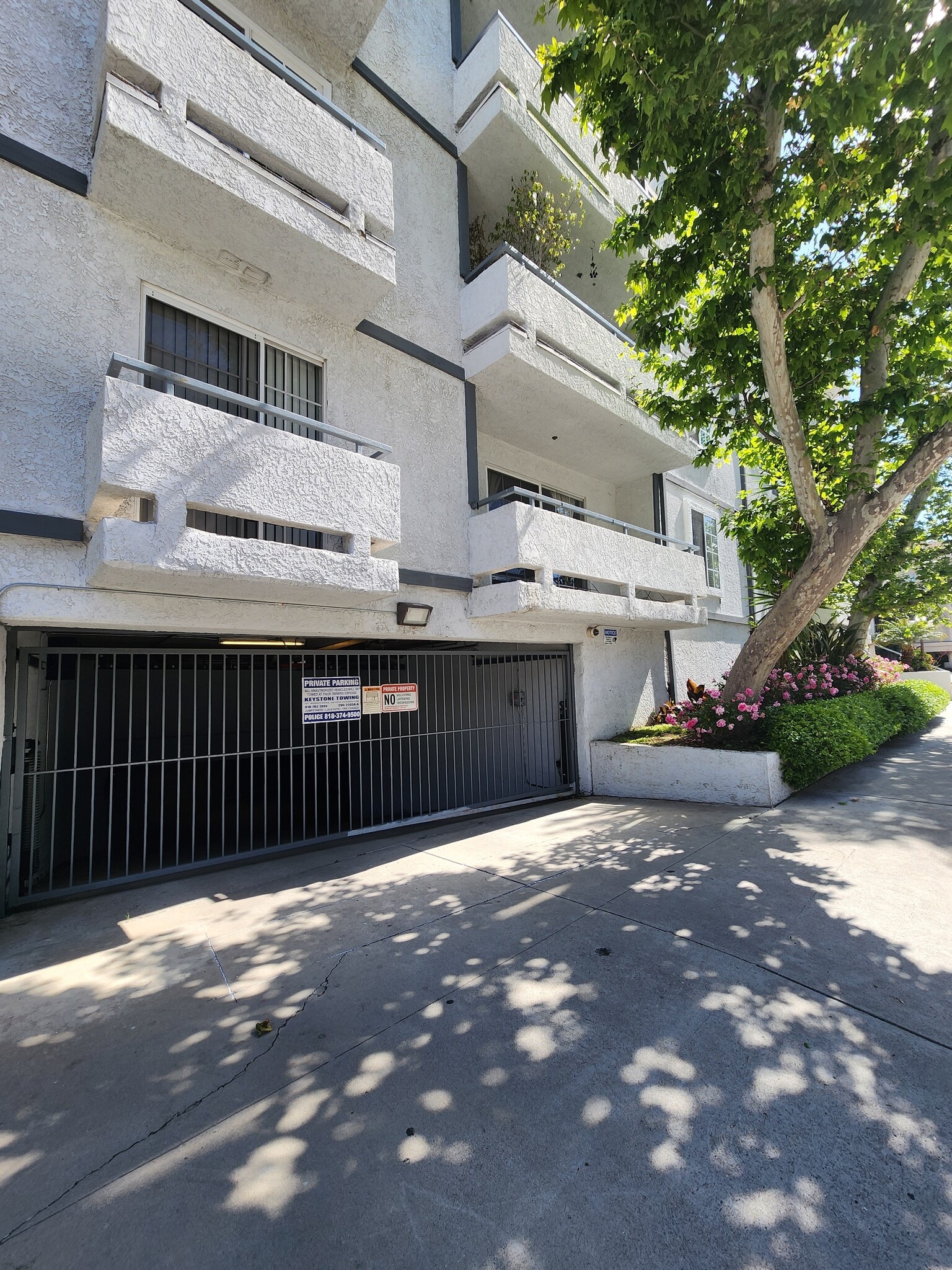 Building Photo - 4401 Sepulveda Blvd