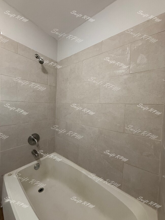 Building Photo - 6451 Hallet St