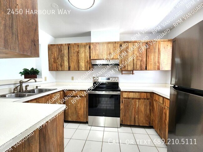 Building Photo - 2450 Harbour Way