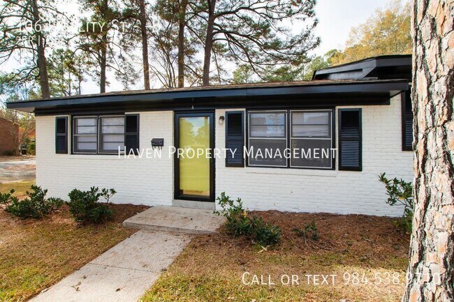 Building Photo - 106 Fidelity St