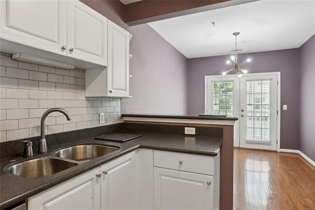 Building Photo - 206 Spring Heights Ln