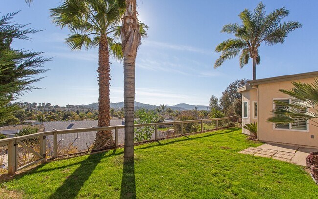 Building Photo - Wonderful 4 bedroom home in San Marcos!