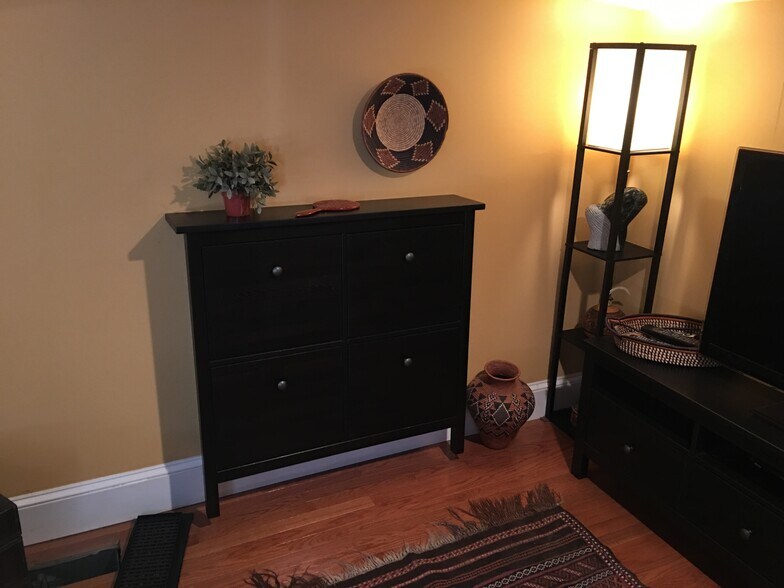 Building Photo - 1743 N Capitol St NE