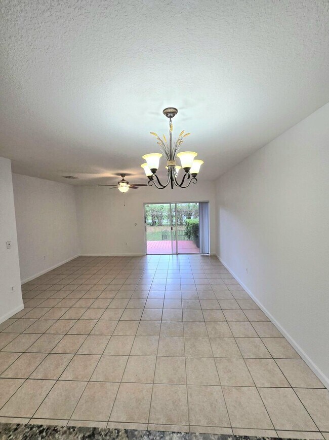 Building Photo - 6606 Catalina Ln