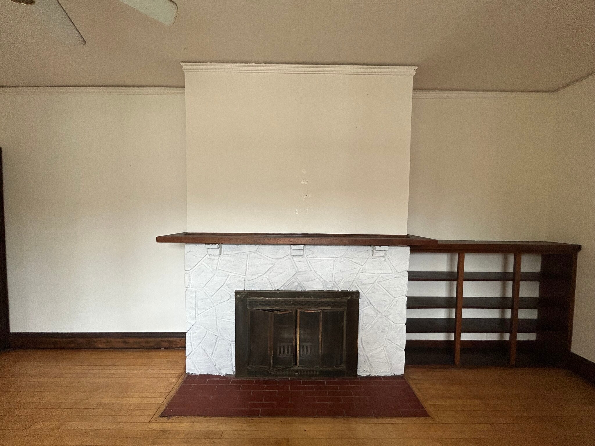 Building Photo - 612 Howard Plz