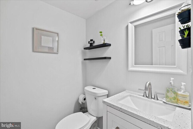 Building Photo - 6367 Etheridge Ln