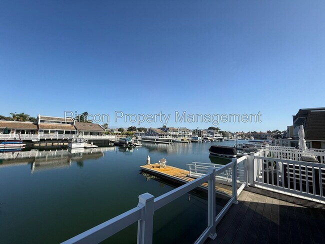 Building Photo - 4551 Costa De Oro