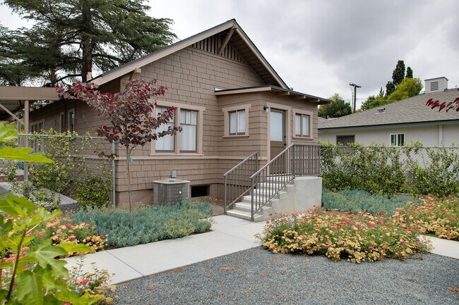 Building Photo - This Could be Home - Remodeled Craftsman Style House