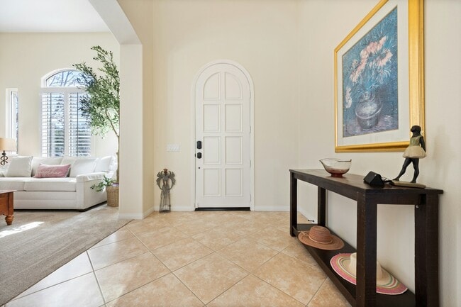 Building Photo - 710 Greyfield Ct