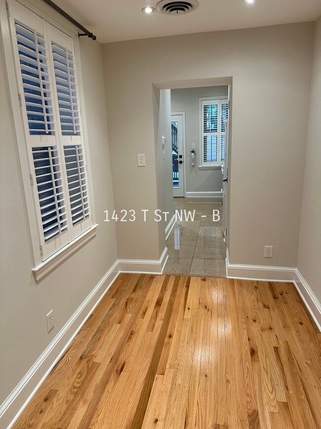 Building Photo - 1423 T St NW