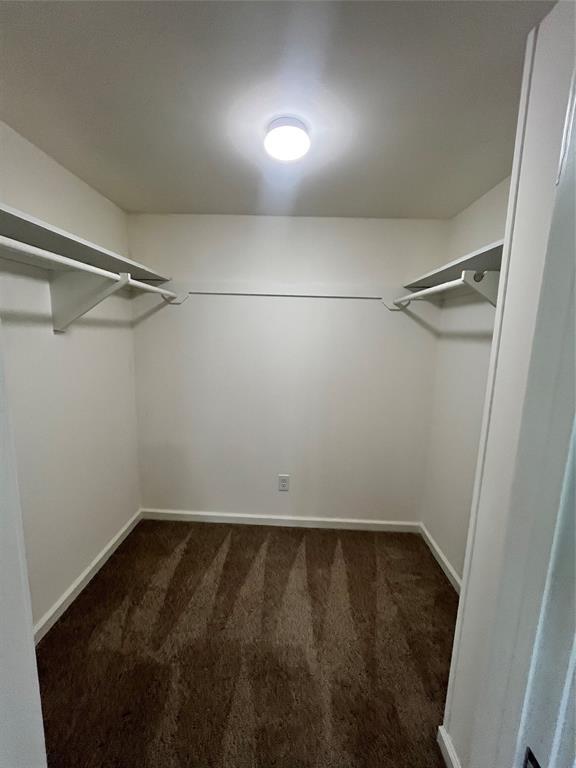 Building Photo - 2103 Bayou Dr