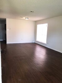 Building Photo - 6517 Dunn Dr
